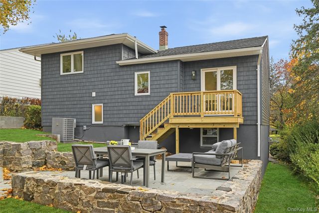 2222 Boston Post Road, Larchmont, NY 10538