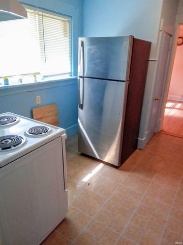 1201 W Delphi Avenue, Marion, IN 46952