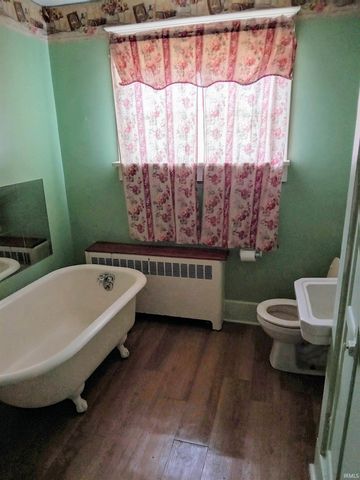 1201 W Delphi Avenue, Marion, IN 46952