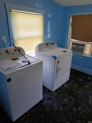 1201 W Delphi Avenue, Marion, IN 46952