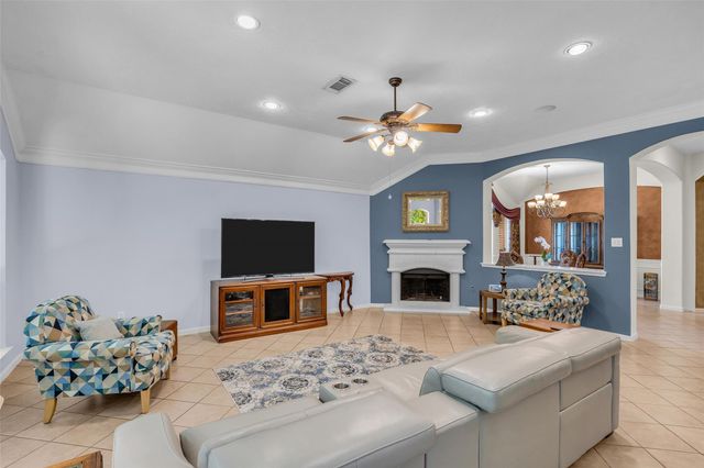 12807 Winding Manor Drive, Houston, TX 77044