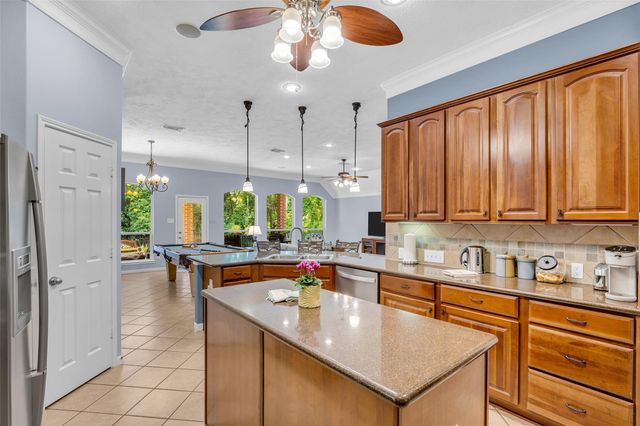 12807 Winding Manor Drive, Houston, TX 77044