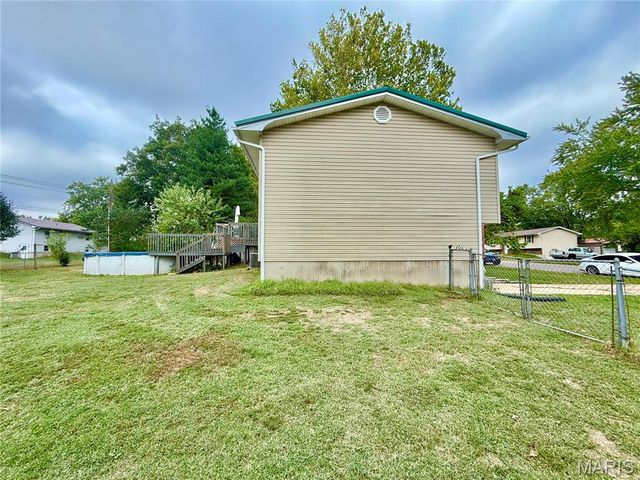 610 Walter Street, Farmington, MO 63640