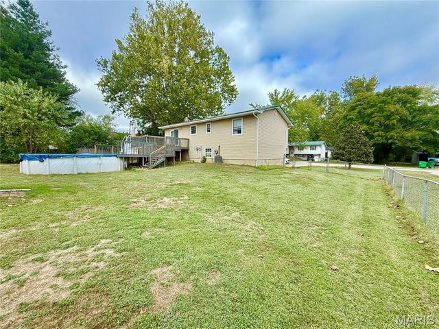 610 Walter Street, Farmington, MO 63640
