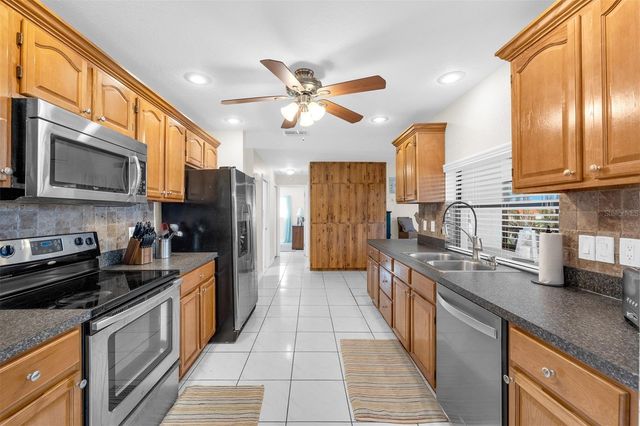 3848 TOPSAIL TRAIL, New Port Richey, FL 34652