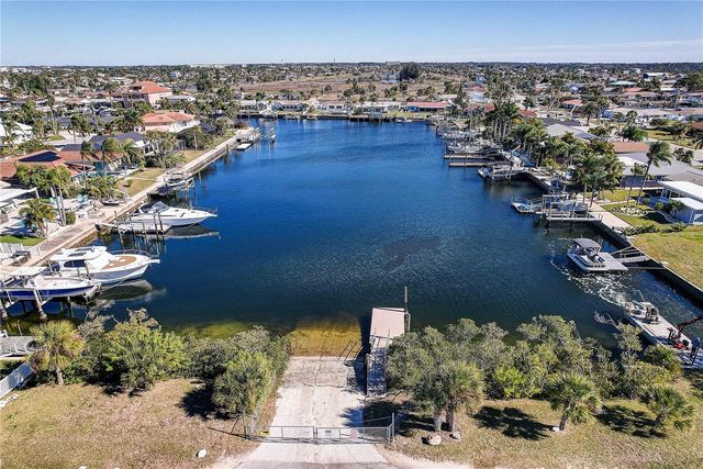 3848 TOPSAIL TRAIL, New Port Richey, FL 34652