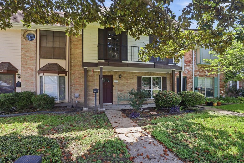 1711 Alabama Street 1, Pasadena, TX 77503