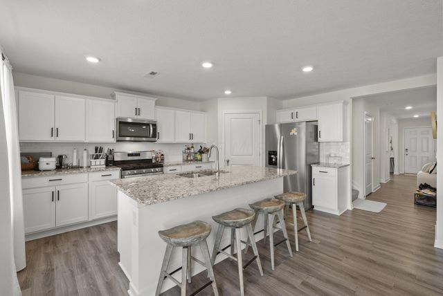 3790 Alledonia Drive, Grove City, OH 43123