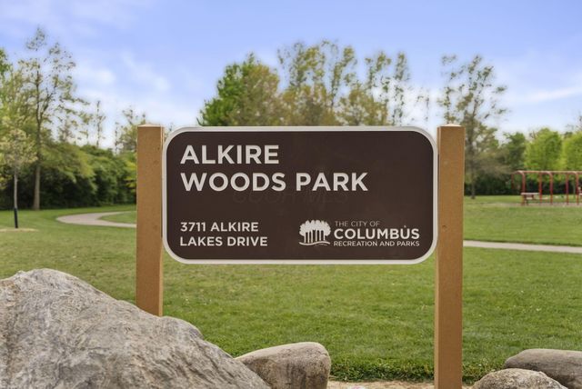 3790 Alledonia Drive, Grove City, OH 43123