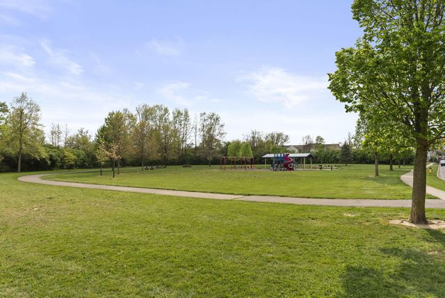3790 Alledonia Drive, Grove City, OH 43123