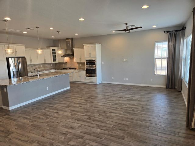 3276 E Orleans Drive, Gilbert, AZ 85298