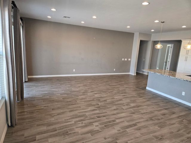 3276 E Orleans Drive, Gilbert, AZ 85298