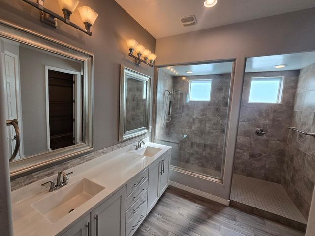 3276 E Orleans Drive, Gilbert, AZ 85298