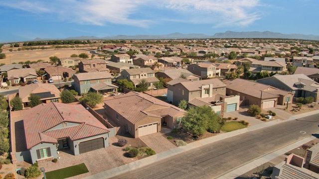 3276 E Orleans Drive, Gilbert, AZ 85298