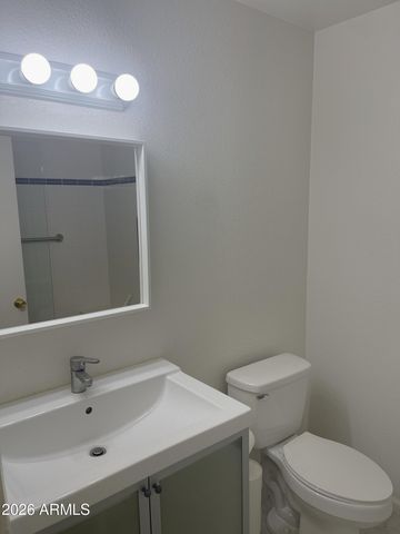 5618 S Rocky Point Road, Tempe, AZ 85283