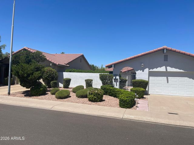 5618 S Rocky Point Road, Tempe, AZ 85283