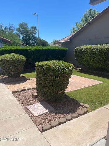 5618 S Rocky Point Road, Tempe, AZ 85283