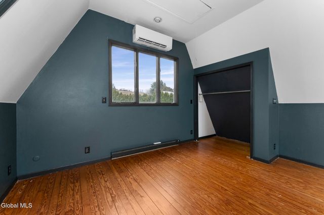 1 Keyes Lane, Brunswick, NY 12180