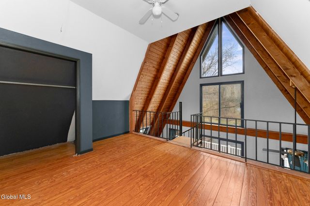 1 Keyes Lane, Brunswick, NY 12180