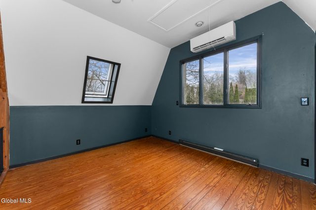 1 Keyes Lane, Brunswick, NY 12180