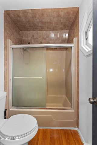 1 Keyes Lane, Brunswick, NY 12180