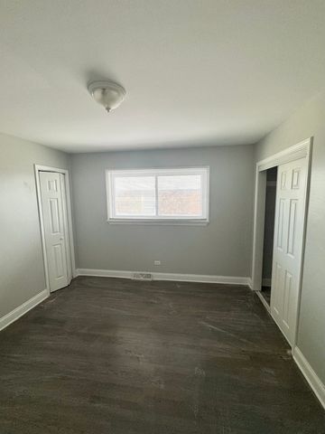 340 155th Place, Calumet City, IL 60409