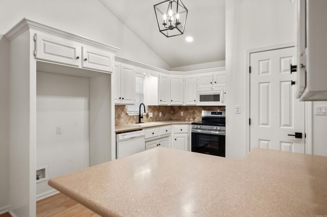 128 Ellis Court, Hot Springs, AR 71913