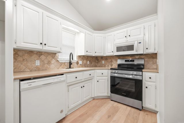 128 Ellis Court, Hot Springs, AR 71913