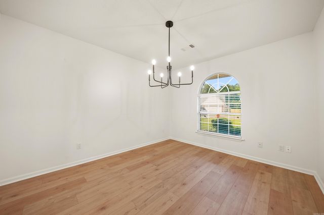 128 Ellis Court, Hot Springs, AR 71913