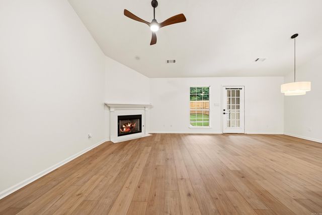 128 Ellis Court, Hot Springs, AR 71913