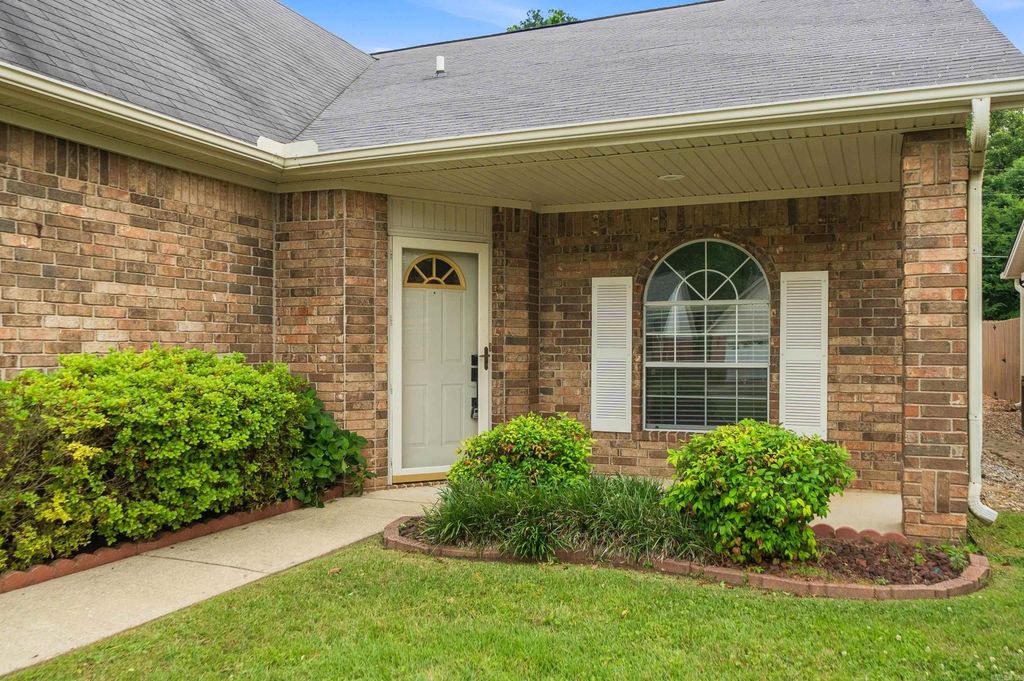 128 Ellis Court, Hot Springs, AR 71913