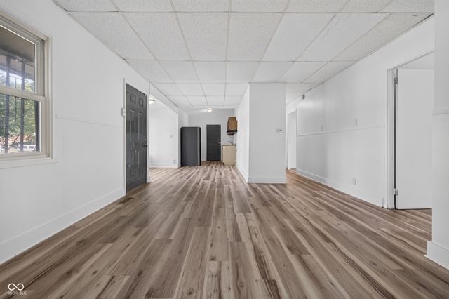 3125 Manor Court, Indianapolis, IN 46218
