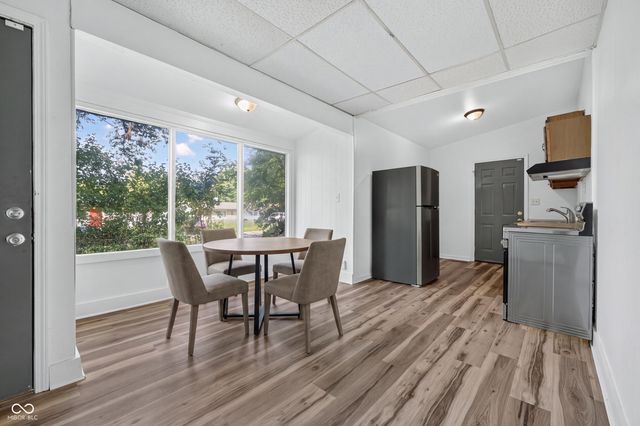 3125 Manor Court, Indianapolis, IN 46218