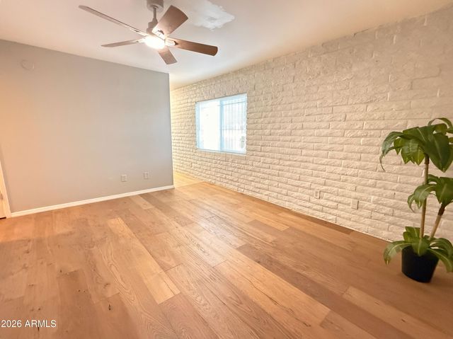 1122 S McClintock Drive A, Tempe, AZ 85281