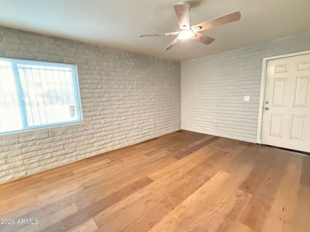 1122 S McClintock Drive A, Tempe, AZ 85281