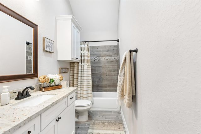 14823 Big Pine Lane, Baytown, TX 77523