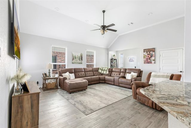 14823 Big Pine Lane, Baytown, TX 77523