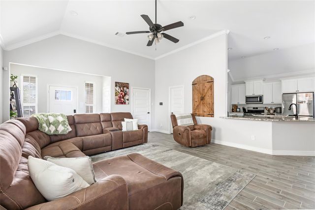 14823 Big Pine Lane, Baytown, TX 77523