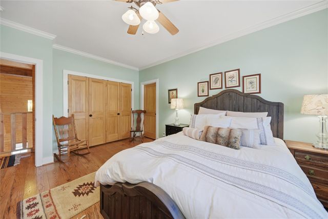 820 Candlelight Circle, Brenham, TX 77833