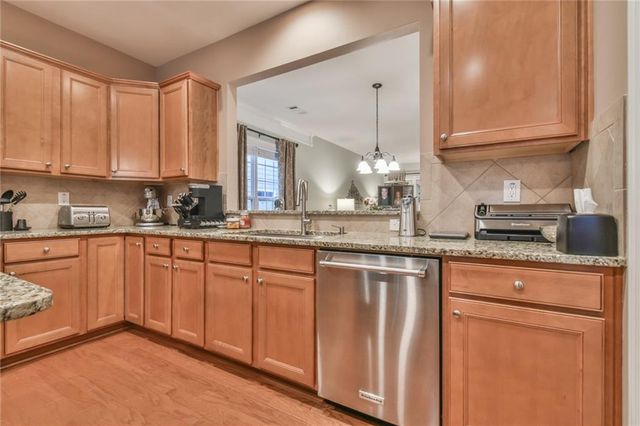 6407 Autumn Crest Lane, Hoschton, GA 30548