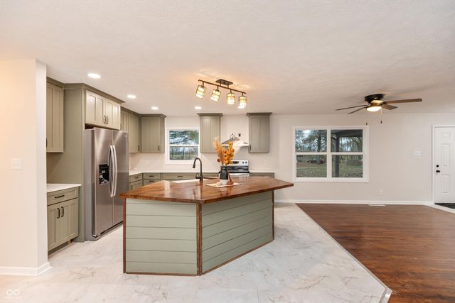 3680 N County Road 950 E, Brownsburg, IN 46112