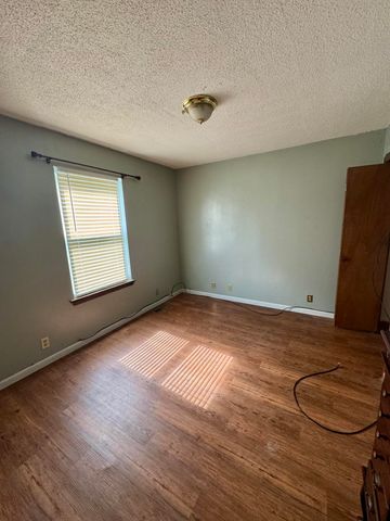 51 Circle Drive, Rossville, GA 30741