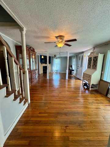 51 Circle Drive, Rossville, GA 30741