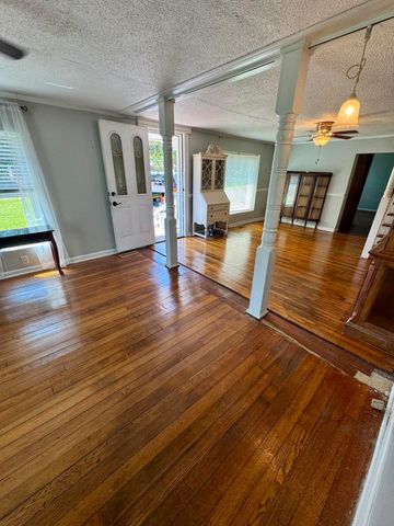 51 Circle Drive, Rossville, GA 30741