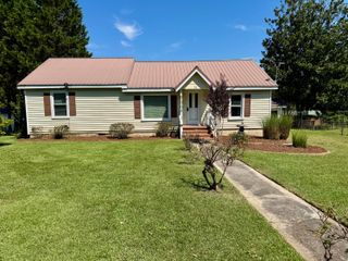 51 Circle Drive, Rossville, GA 30741