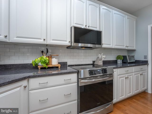 1458 HIGHFIELD COURT, Chambersburg, PA 17202