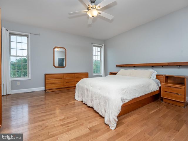 1458 HIGHFIELD COURT, Chambersburg, PA 17202