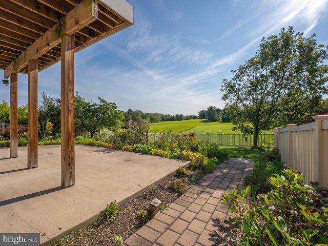 1458 HIGHFIELD COURT, Chambersburg, PA 17202