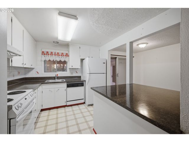 1485 PRINCETON Rd, Woodburn, OR 97071