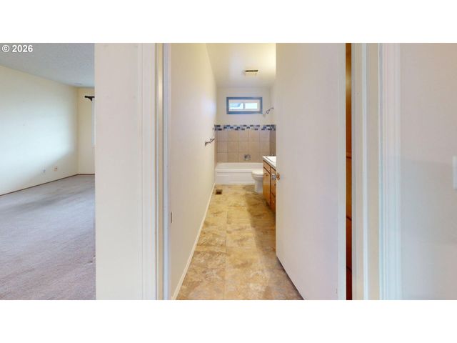 1485 PRINCETON Rd, Woodburn, OR 97071
